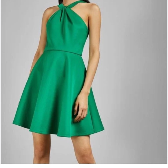 Ted Baker London Dresses & Skirts - Ted Baker London Emerald Twist Front Halter mini dress. Size 2. Nwot